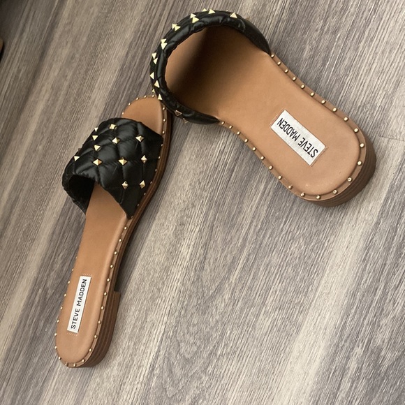 Like new Steve Madden sandal - Picture 5 of 5